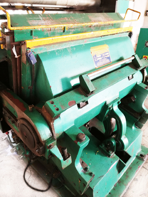 Mesin Emboss Tahan Lama 12KW HJ-930T Panjang Pakan Foil 640mm