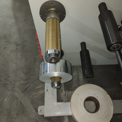 Mesin Cetak Flexo Berkecepatan Tinggi untuk Efisiensi Maksimum ， Warna Pencetakan adalah whitle, Tape, kertas Kraft, tinta