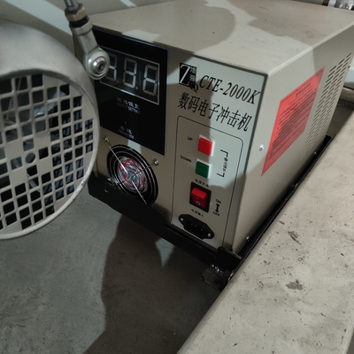 Mesin Cetak Flexo Berkecepatan Tinggi untuk Efisiensi Maksimum ， Warna Pencetakan adalah whitle, Tape, kertas Kraft, tinta