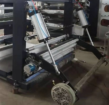 Mesin Cetak Flexographic HJ-41400 1400mm 280-1200mm Panjang Pencetakan