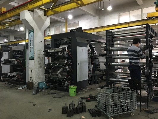 Mesin Cetak Flexo Central Drum Enam Warna Ekonomis dengan 6 Warna UV DIE CUT SLITING SERVO untuk Label Stiker Otomatis